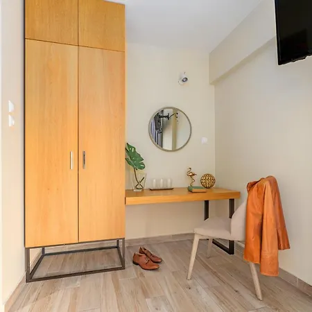 Maison 66, Riviera