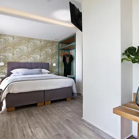 Maison 66, Riviera 3*