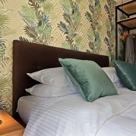 Maison 66, Riviera Otel 3*
