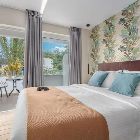 Otel Maison 66, Riviera Atina